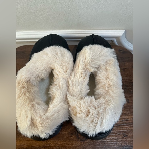 🆕 Plush-Lined Indoor Slippers with Thick Sole - Picture 4 of 6